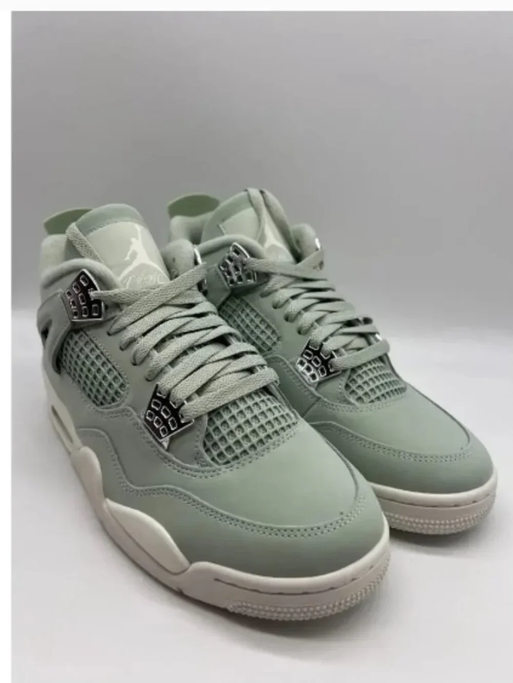 Air Jordan 4 Retro Seafoam Sail